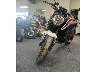 2021 ktm 890 duke r