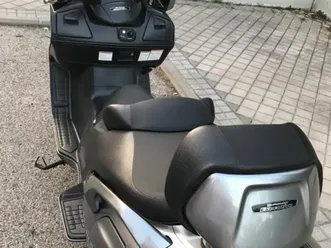 suzuki burgman 650