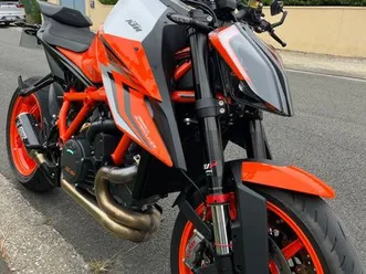 ktm superduke 1290 r roadster