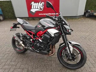 ② kawasaki z900 performance 2025 4dkm