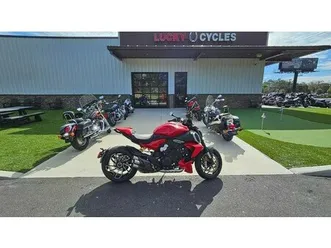 2023 ducati diavel v4