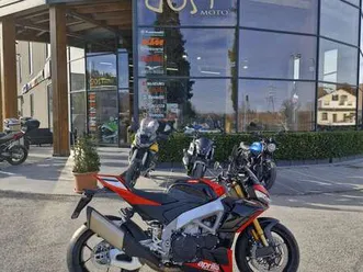 aprilia tuono v4 1100 sbk 09