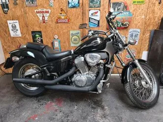 ② honda shadow 600 .contrôle technique, prête à immatriculer!
