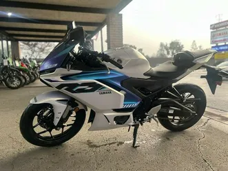 2025 yamaha yzf r3