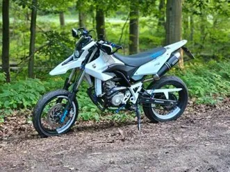 wr125x noch kein verkauf !!!!