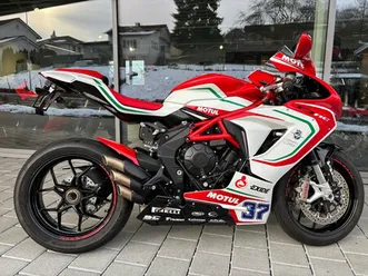 f3 800 rc reparto corse