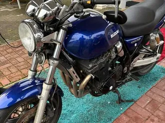 suzuki gsx 750 inazuma