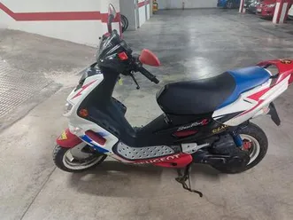 peugeot - speedfight 2