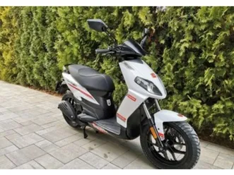 derbi variant 125 4t raty gwarancja motopko transport gratis benzyna 12km