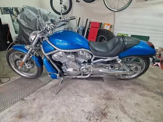 harley-davidson vrsca v-rod i blau metallic