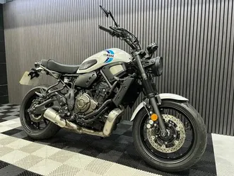 2022 yamaha xsr700 700 roadster/retro petrol manual euro 5 ( a vendre