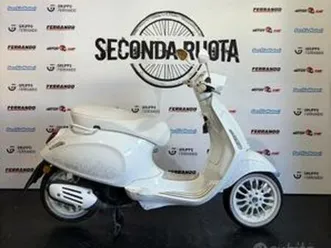 vespa 125 sprint justin bieber