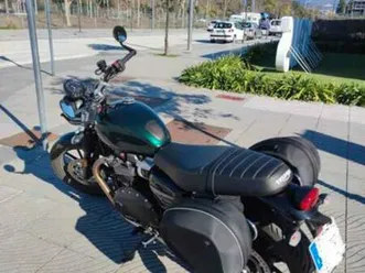 triumph - speed twin 900 cc 65cv.