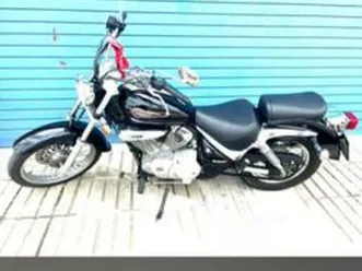 suzuki - intruder