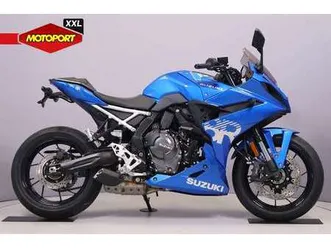 suzuki gsx 8r zwart