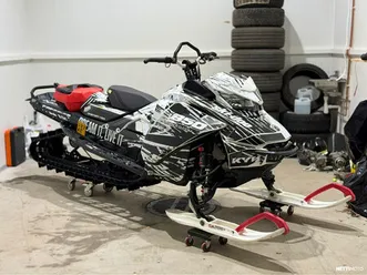 850 e-tec 154u201d shorty // led / sähköstartti / kyb / linq / cheetahfactoryracing / ggb //