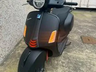 piaggio vespa 300 gts hpe - 2022