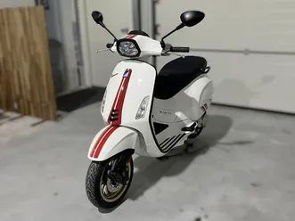 vespa sprint 50 4t iget racing sixties | 2020 | 5142 km |gepflegt