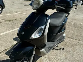 roller piaggio fly 125 ccm sehr gut
