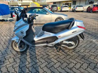 piaggio x8 400