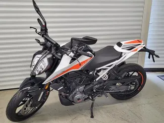 ktm duke 390