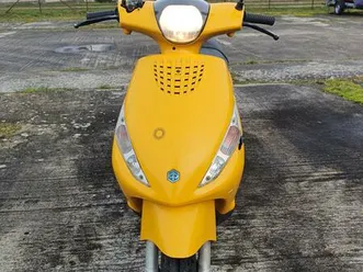 piaggio zip 50 4t