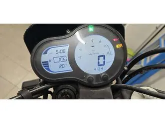 benelli leoncino trail rosso