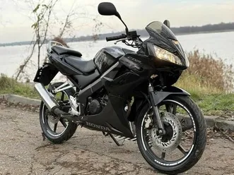 honda cbr 125r 2008! opony! nowy napęd! transport! raty! yzf cbf mt serock