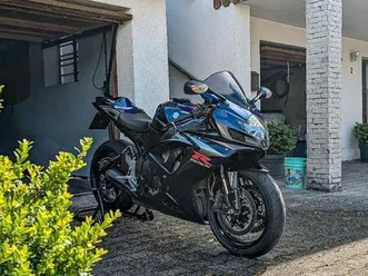 suzuki gsxr 750 k7