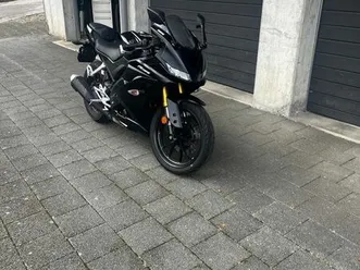 yamaha yzf r125