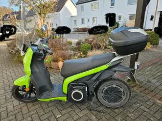 silence s01 e-roller 125er 1.hand topcase - akku defekt, bastler