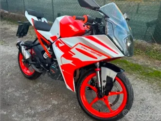 ktm rc 125 disponibile solo fino venerdi 30 gen