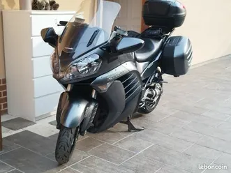 kawasaki 1400 gtr