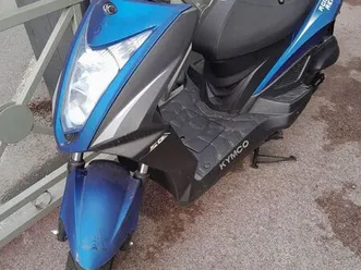 scooteur kymco 50 cc