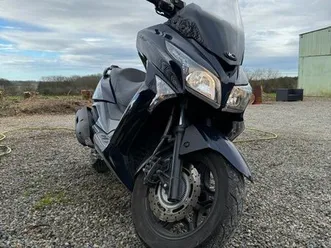 scooter xtown 125