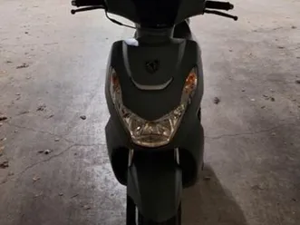 vend scooter peugeot