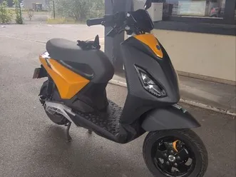 scooter électrique piaggio one active