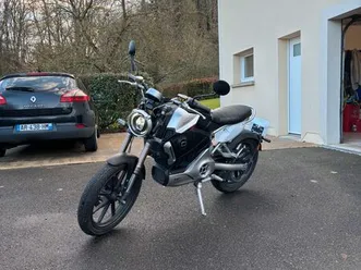 super soco tc max – très bon état – révisée – laval