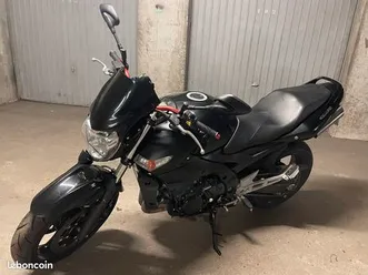 suzuki 600 gsr full black