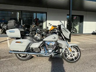 harley-davidson street glide ultra