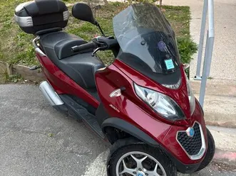 mp3 piaggio 300 lt