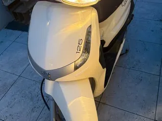 peugeot tweet 125