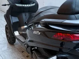 piaggio mp3 business