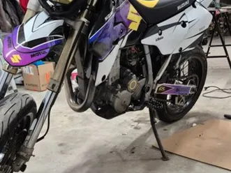 suzuki 400 drz sm