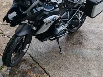 1200 gs triple black