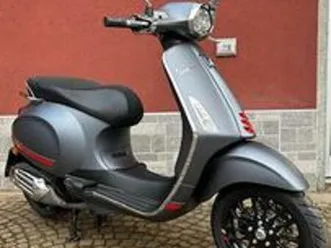 piaggio vespa 125 sprint - 2023