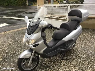 vend scooter piaggio 125 x9 évolution