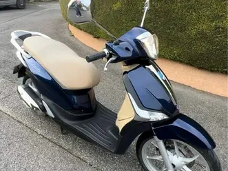 scooter liberty bleu
