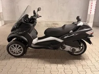 piaggio mp3