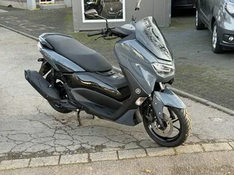 yamaha nmax 155 / bj 22 / nur 2 tkm !